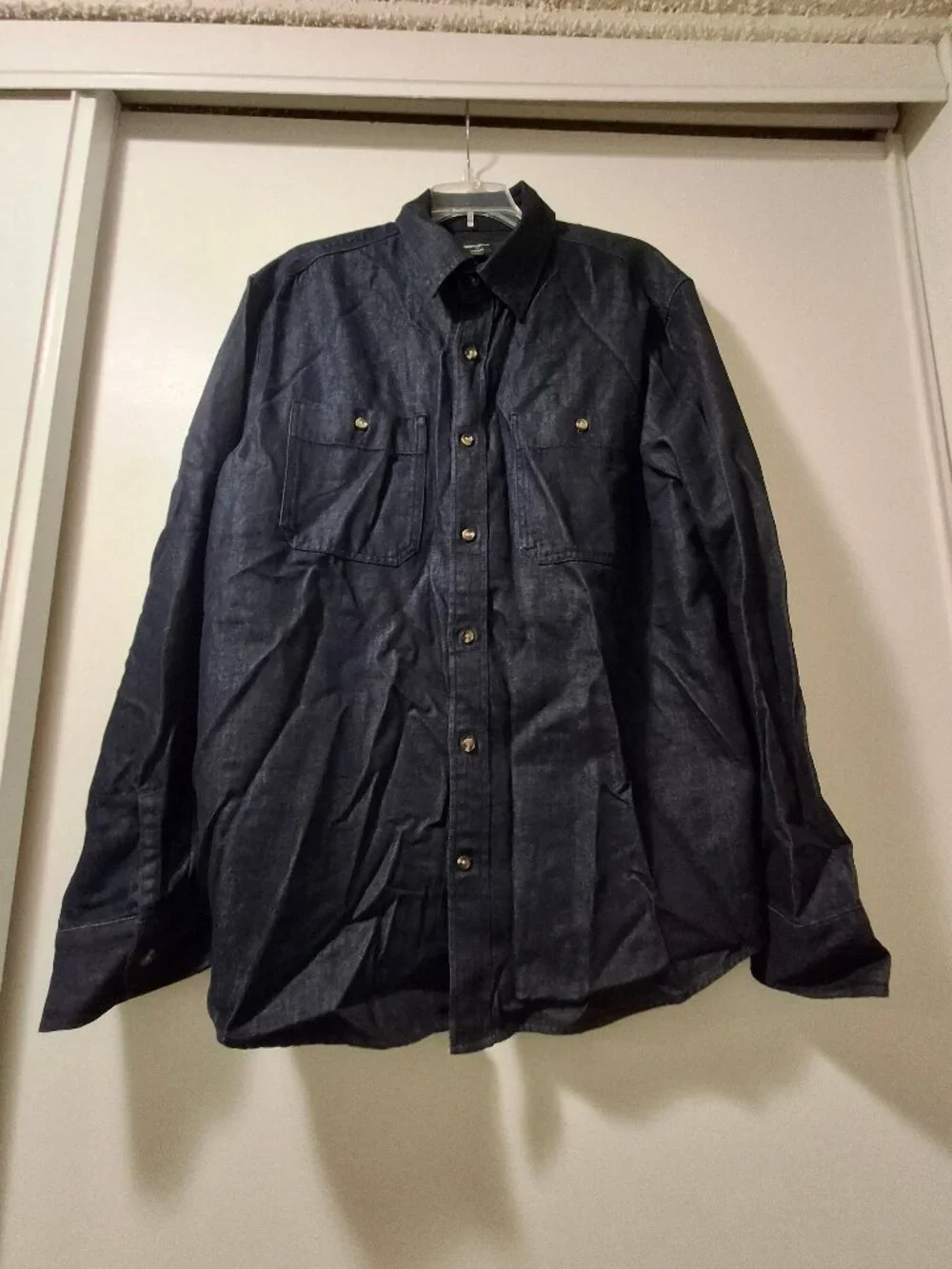 Banana Republic Men's Denim Button Shirt, blue, sz L
